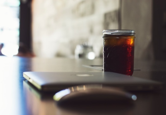 Kawiarnie speciality zaczęły przypominać coworki bardziej niż miejsca do spotkań