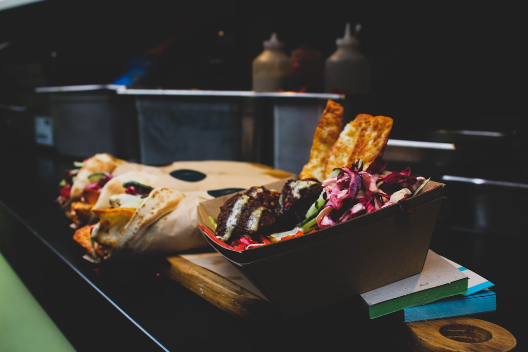 Kebab premium, pizza premium, burger premium - zwykłe jedzenie stało się „rzemieślnicze”