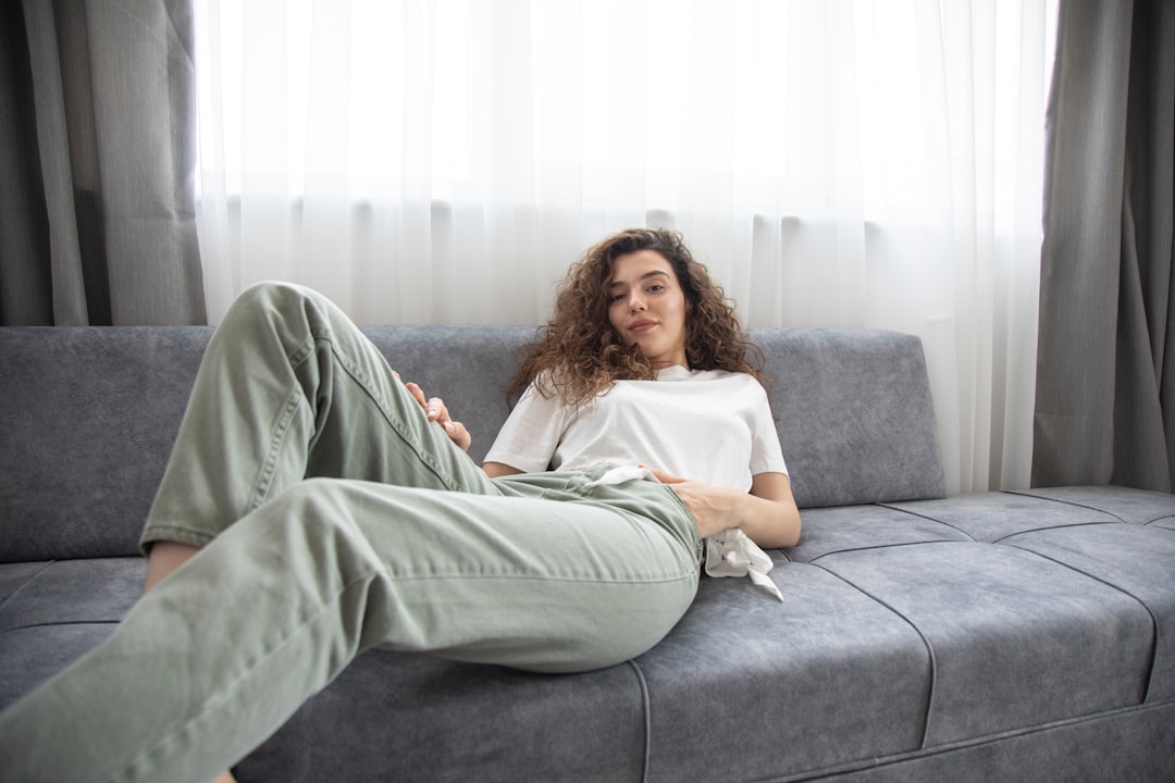 Moda wellness - ubrania, które mają dawać komfort psychiczny, a nie tylko dobrze wyglądać